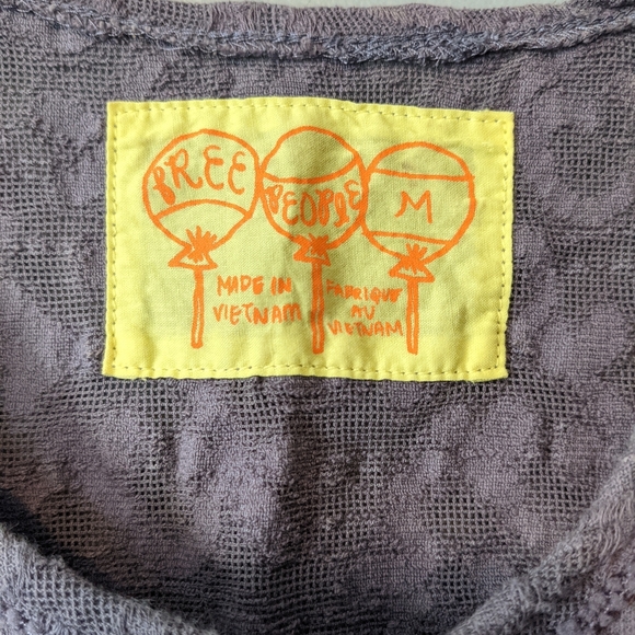 Free People Tank Top Floral Design Scoop Neck Size Medium Lavender - Picture 2 of 7